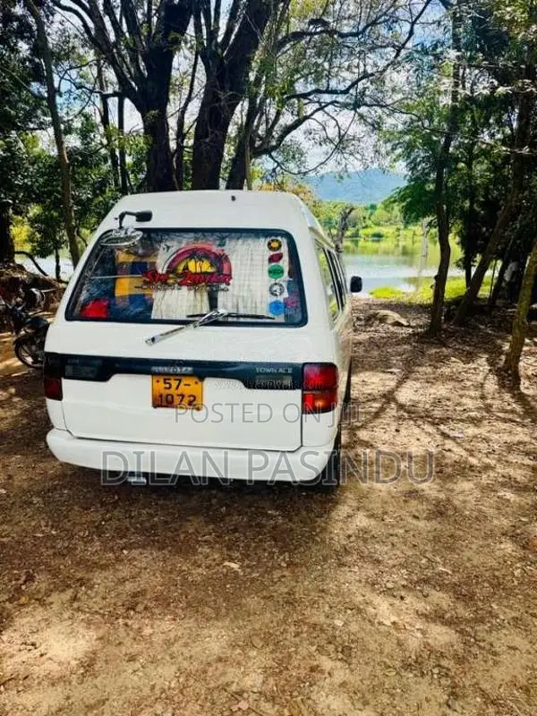 Toyota TownAce 1992 Van (Used)