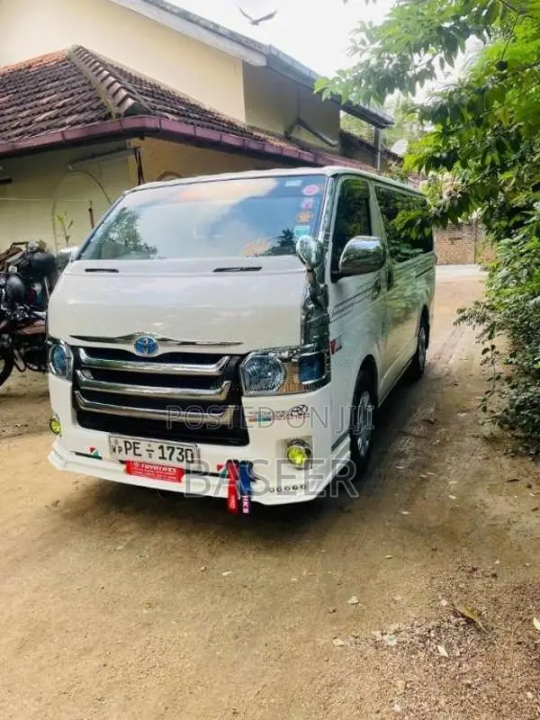 Toyota HIACE 2006 Van (Used)