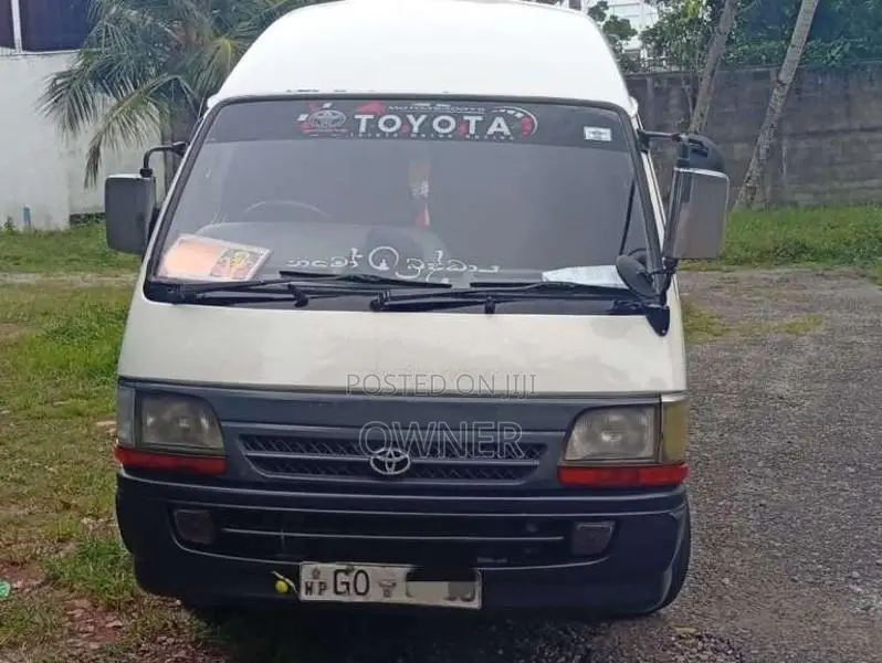 Toyota Dolphin 125 5l 1997 Van (Used)