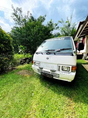 Nissan Vanette 1991 Van (Used)
