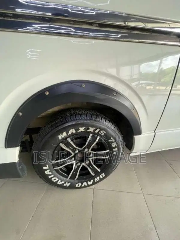 Toyota HIACE 2016 Van (Used)
