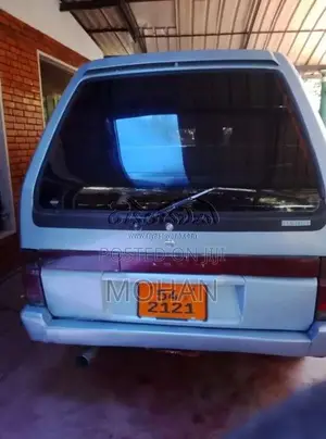 Nissan Largo 1989 Van (Used)