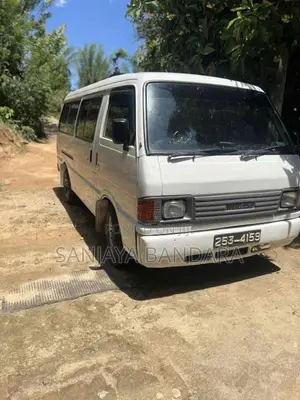 Mazda Brawny 1999 Van (Used)