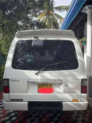 Mazda Brawny 2000 Van (Used)