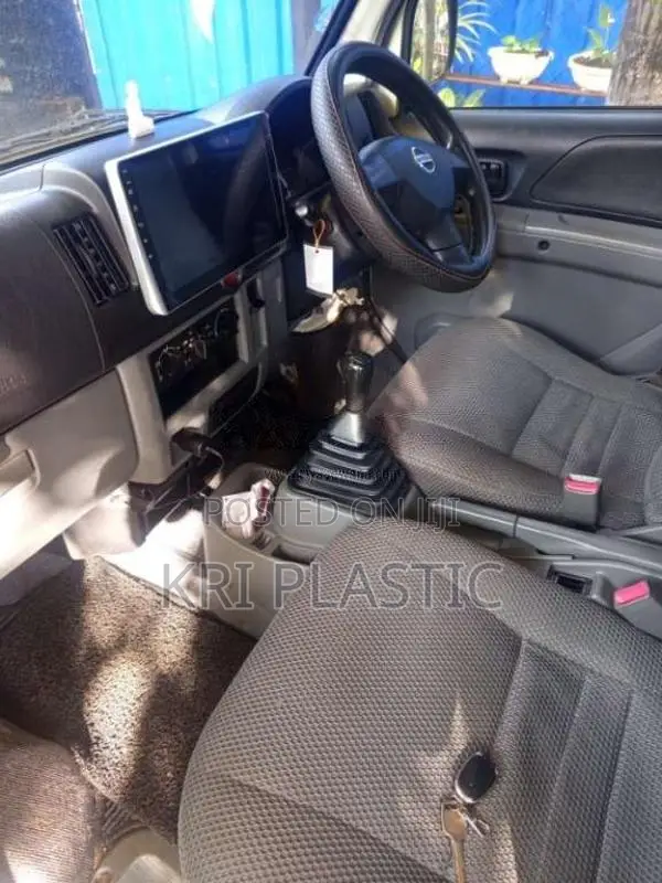 Nissan Clipper 2015 Van (Used)