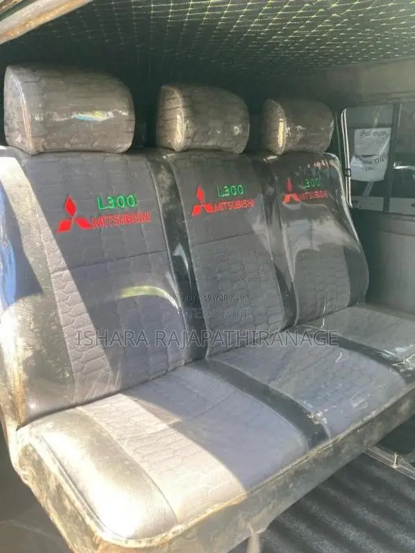 Mitsubishi L300 1980 Van (Used)