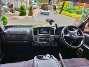 Nissan Caravan 2015 Van (Used)
