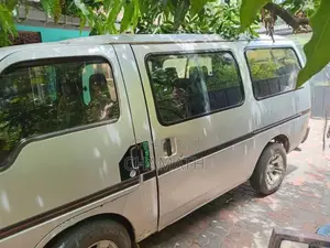 Isuzu Fargo 1995 Van (Used)