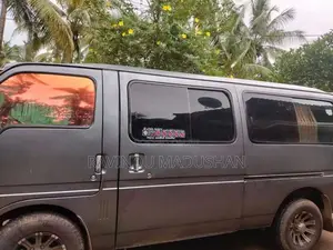 Isuzu Fargo 1993 Van (Used)