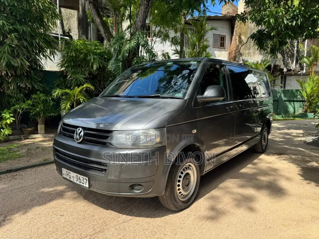 Volkswagen Transporter 2014 Van (Used)