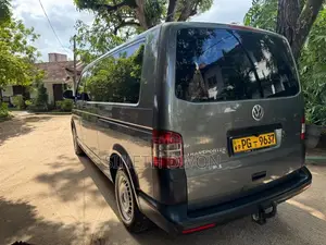 Volkswagen Transporter 2014 Van (Used)