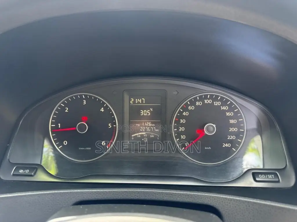 Volkswagen Transporter 2014 Van (Used)