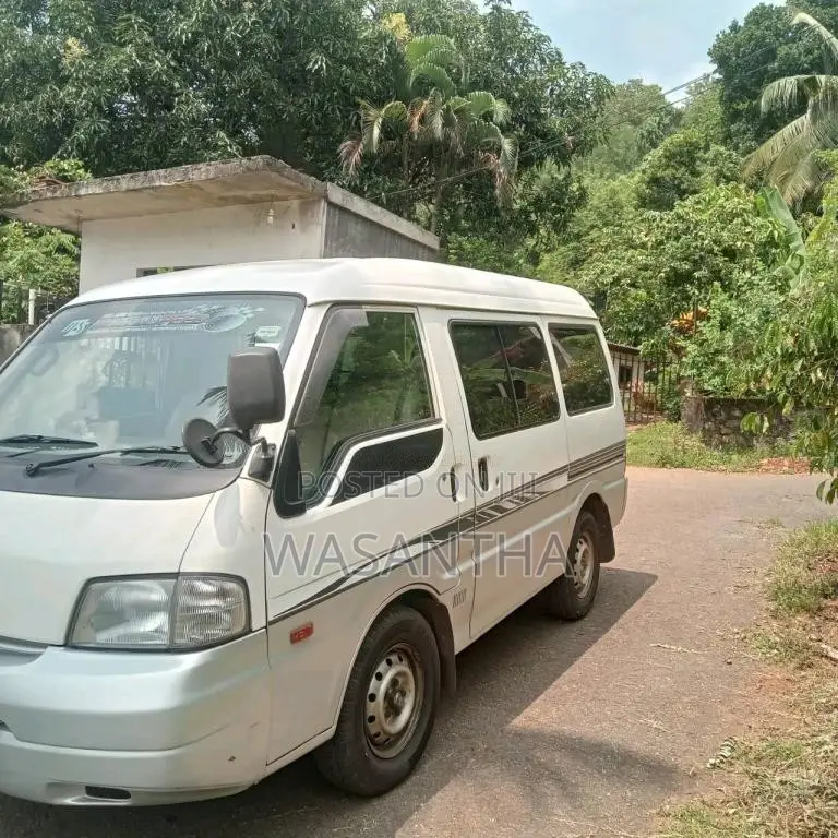 Mazda Bongo 2007 Van (Used)