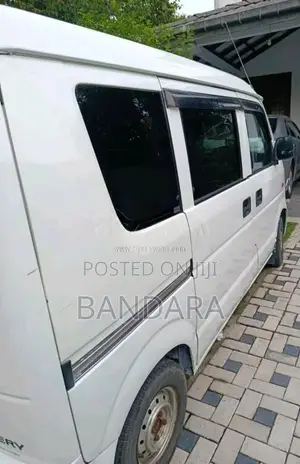 Suzuki Every 2015 Van (Used)