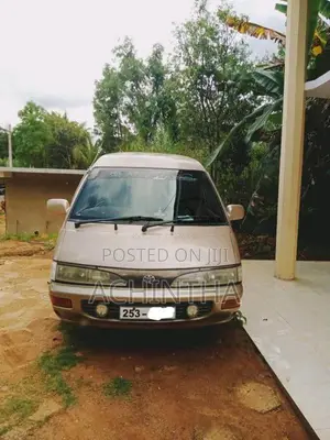 Toyota Townace Lotto 1995 Van (Used)