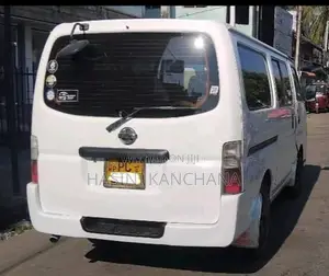 Nissan E25 2007 Van (Used)