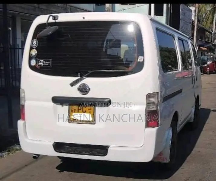 Nissan E25 2007 Van (Used)