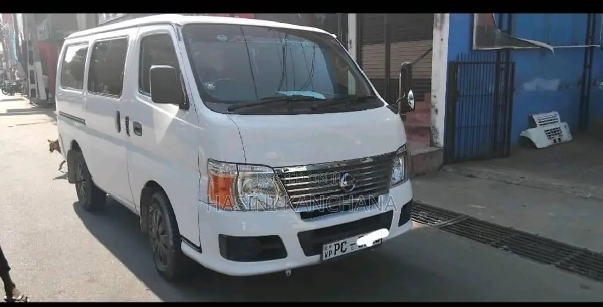 Nissan E25 2007 Van (Used)