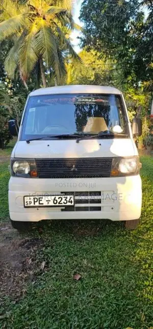 Mitsubishi MiniCab 2006 Van (Used)