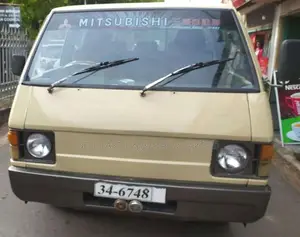 Mitsubishi Delica L300 1981 Van (Used)