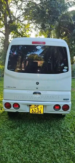 Mitsubishi MiniCab 2006 Van (Used)