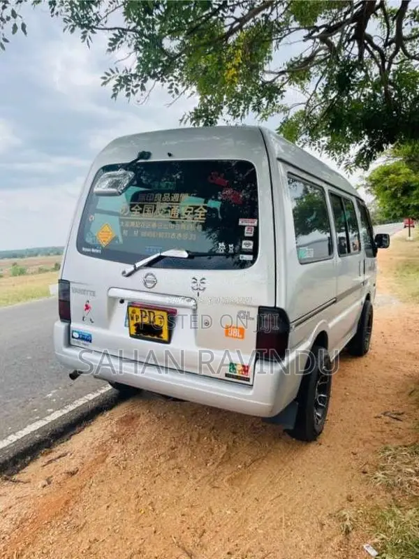 Nissan Vanette 2006 Van (Used)