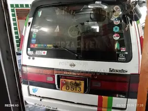 Nissan E27 1990 Van (Used)