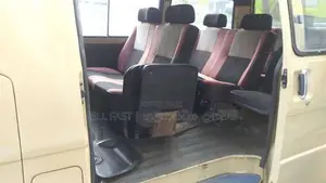Mitsubishi Delica L300 1981 Van (Used)