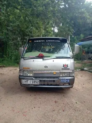 Nissan Caravan 1999 Van (Used)