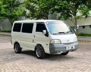 Nissan Vanette 2012 Van (Used)