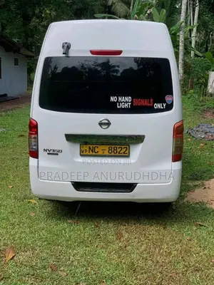 Nissan Nv 350 2017 Van (Used)