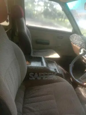 Nissan Vanette 1984 Van (Used)