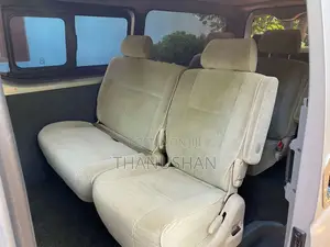 Toyota HIACE 2014 Van (Used)