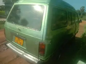 Nissan Vanette 1984 Van (Used)