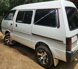 Nissan Vanette 1994 Van (Used)