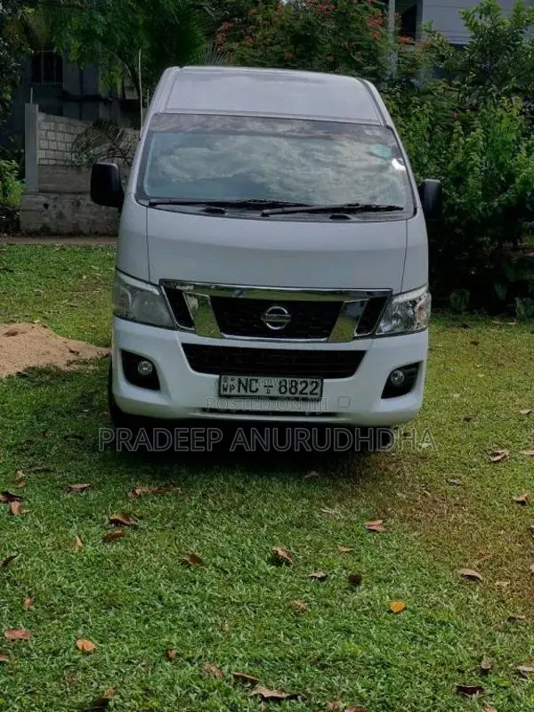 Nissan Nv 350 2017 Van (Used)
