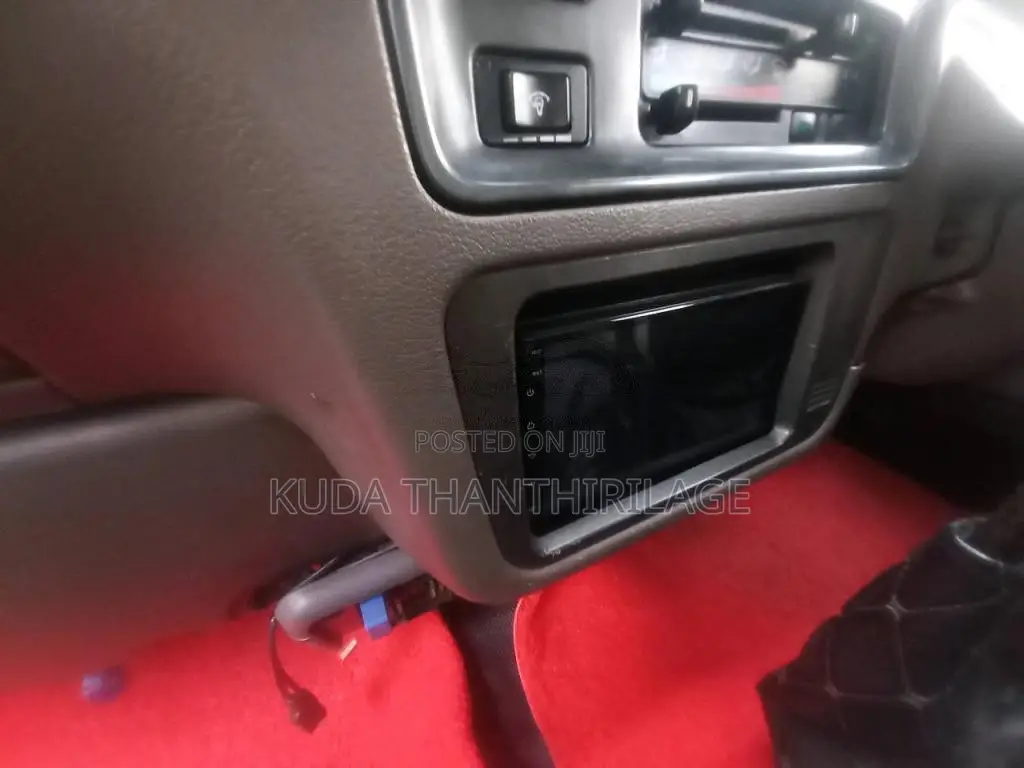 Nissan Caravan E24 2005 Van (Used)