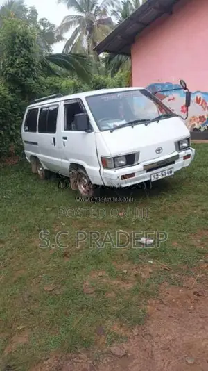 Toyota TownAce 1987 Van (Used)