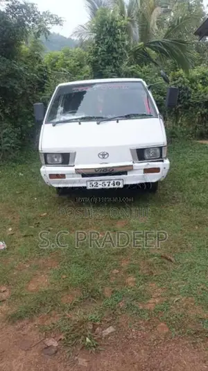 Toyota TownAce 1987 Van (Used)