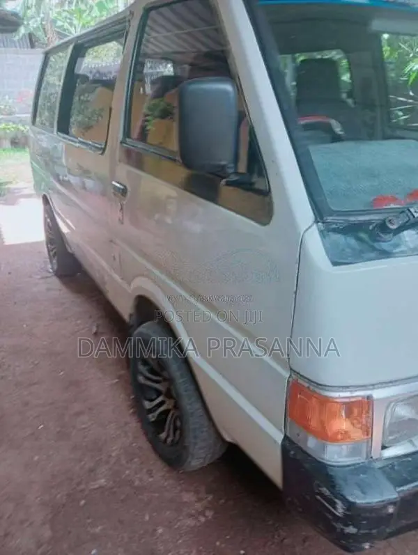 Nissan Vanette 1992 Van (Used)