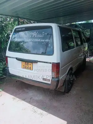 Nissan Vanette 1992 Van (Used)