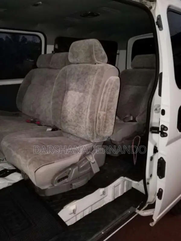 Nissan E25 2007 Van (Used)