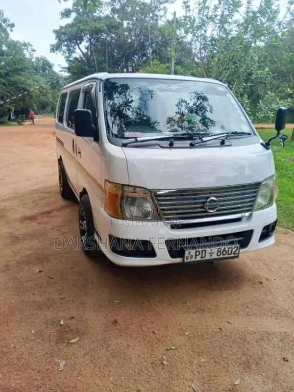 Nissan E25 2007 Van (Used)