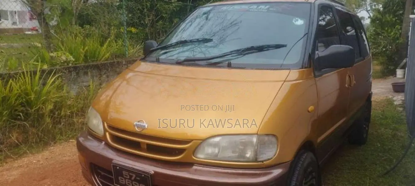 Nissan Serena 1992 Van (Used)