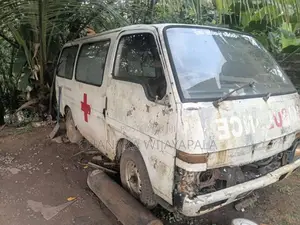 Isuzu Fargo 1991 Van (Used)