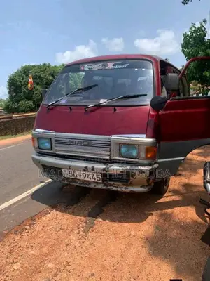 Toyota Dual Purpose 1982 Van (Used)