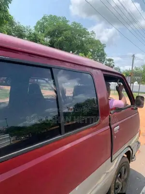 Toyota Dual Purpose 1982 Van (Used)