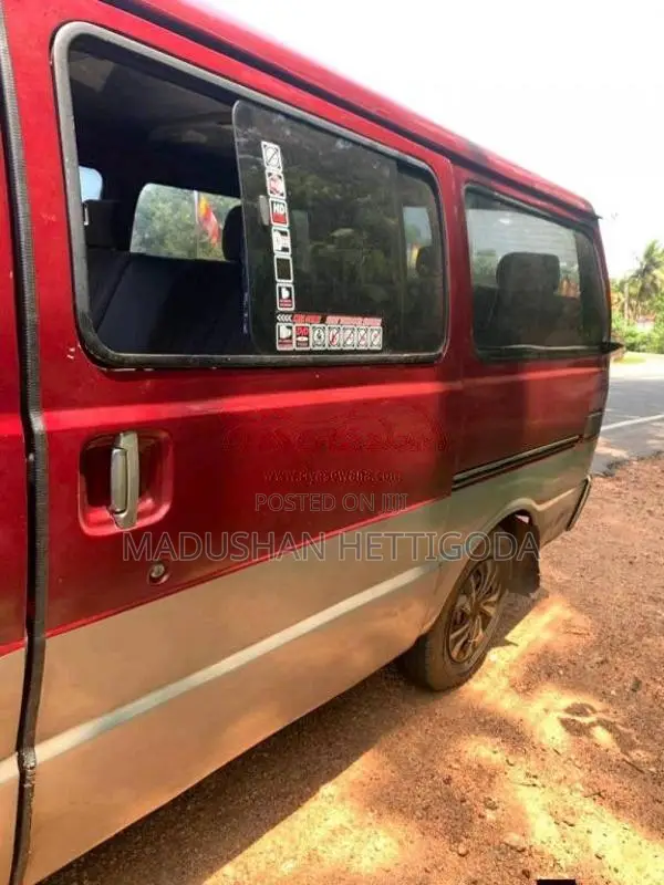 Toyota Dual Purpose 1982 Van (Used)
