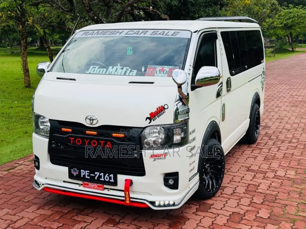 Toyota KDH 200 GL 2006 Van (Used)