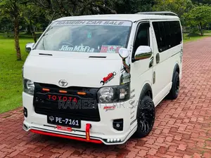 Toyota KDH 200 GL 2006 Van (Used)